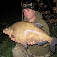 Coole Acres Fishery. Bream