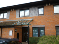 4 Kew Court, Pynes Hill,