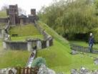 Corfe-castle-model-village-and ...