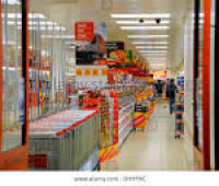 Iceland supermarket shopping