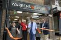 Warrens Bakery opens its new store in Eastleigh (From Daily Echo)