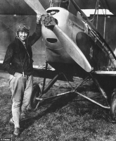 female aviator Amy Johnson