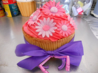 royal wedding mini cupcakes