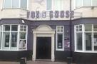 Fox & Goose pub, Cable Street, ...