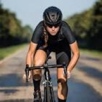 1494 best Women on bikes images on Pinterest | Cycling girls, Girl ...