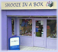 Shooze in a Box shoeshop