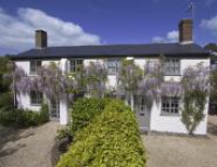 4 bed Detached property for
