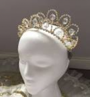 415 best Tiaras and Diadems images on Pinterest | Headgear ...
