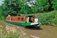 Hire a canal boat for Mother's ...