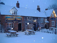 The Cherry Tree Inn: Room