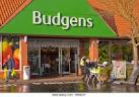 Budgens supermarket superstore ...