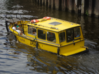File:Water Taxi, Leeds and