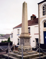 war memorial in Appledore