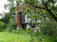 Stebbing cottage through the