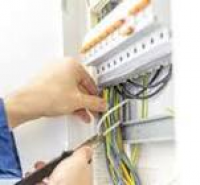 qualified electrician testing ...