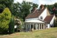 BERKSHIRE - FINCHAMPSTEAD 2.75 ACRES TBV, 3 bed Cottage, 2 Bed ...