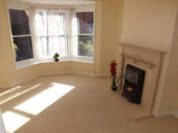 2 bed semi-detached house for