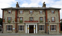 2) The Royal Oak Hotel