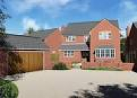 4 Bedrooms Detached House For