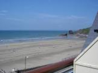 Seafront holiday apartment in ...