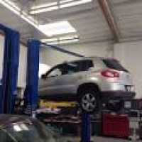 Swansea Auto Body Repair Shop | Fix Auto Swansea