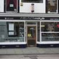 Headways Unisex Barber Shop Ltd, Chippenham | Barbers - Yell